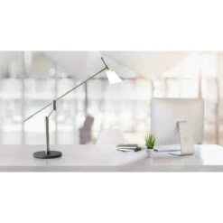 Lampe Cone 13 Lampe Cone -EGLO || BRILLIANT || Trio Soldes Boutique 1000217713 200716 13140300024 MOOD DETAILS P000000001000217713 mood