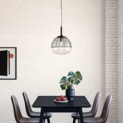 Suspension Mallavi III -EGLO || BRILLIANT || Trio Soldes Boutique 1000278077 230522 021 MOOD DETAILS P000000001000278077 mood