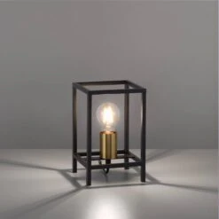 Lampe Fabio -EGLO || BRILLIANT || Trio Soldes Boutique 1000327870 220207 0853290040 DETAILS P000000001000327870